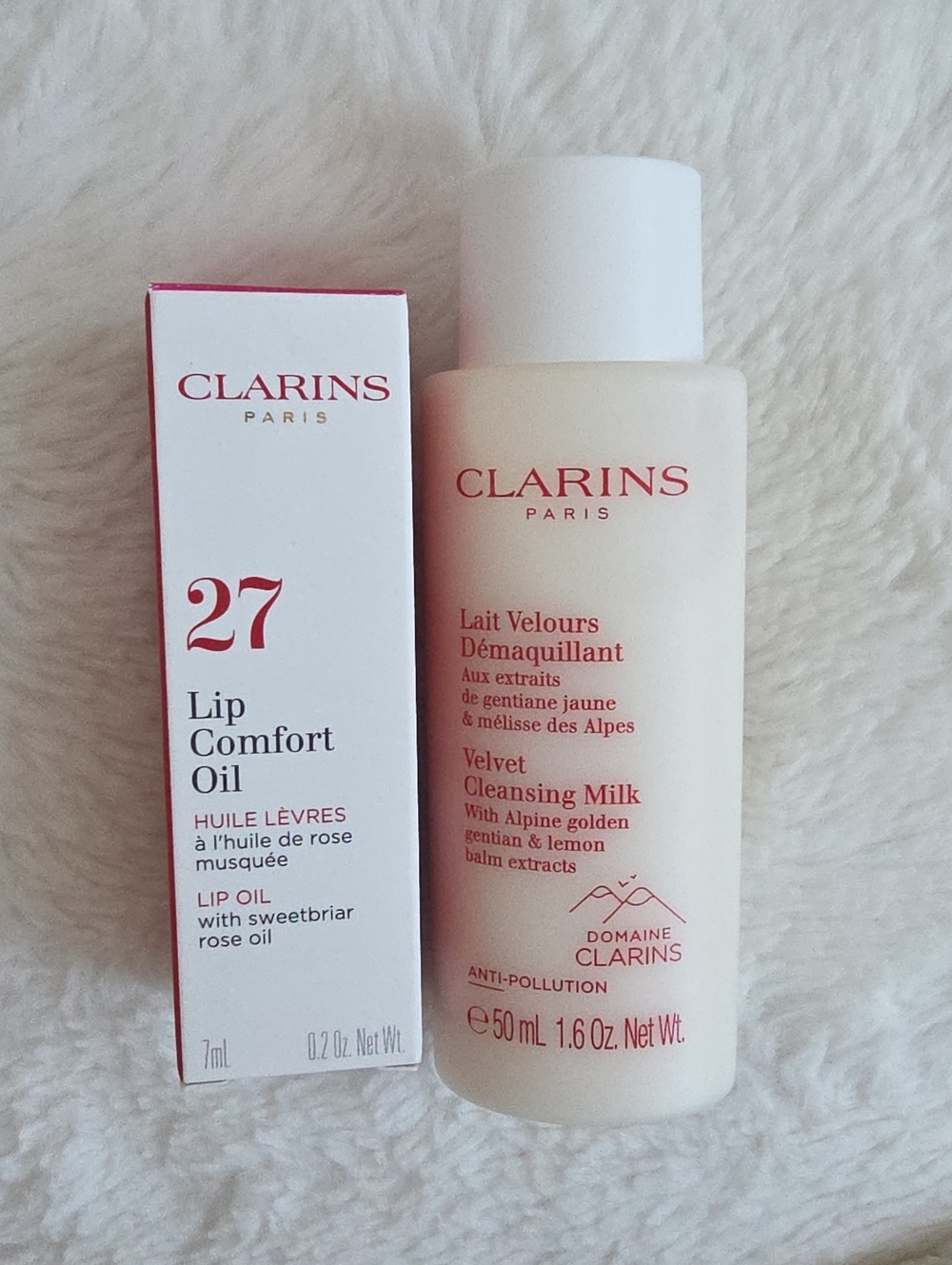 Clarins Velvet Cleansing Milk and Lip Comfort Oil Set